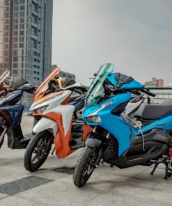 Bộ kính chắn gió zhi.pat vario 2018