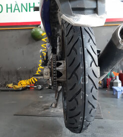 Vỏ xe Dunlop không ruột cho xe máy